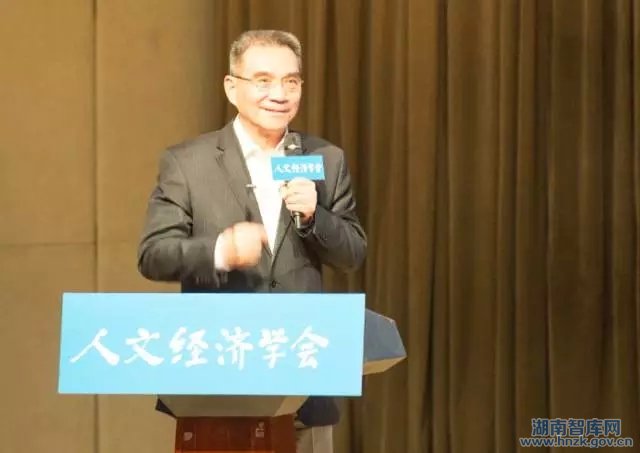 林毅夫鼓励学子开挖新结构经济学金矿(图3)